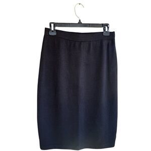 St. John Collection Black knit Wool Blend Skirt Size 8 Made in Mexico
